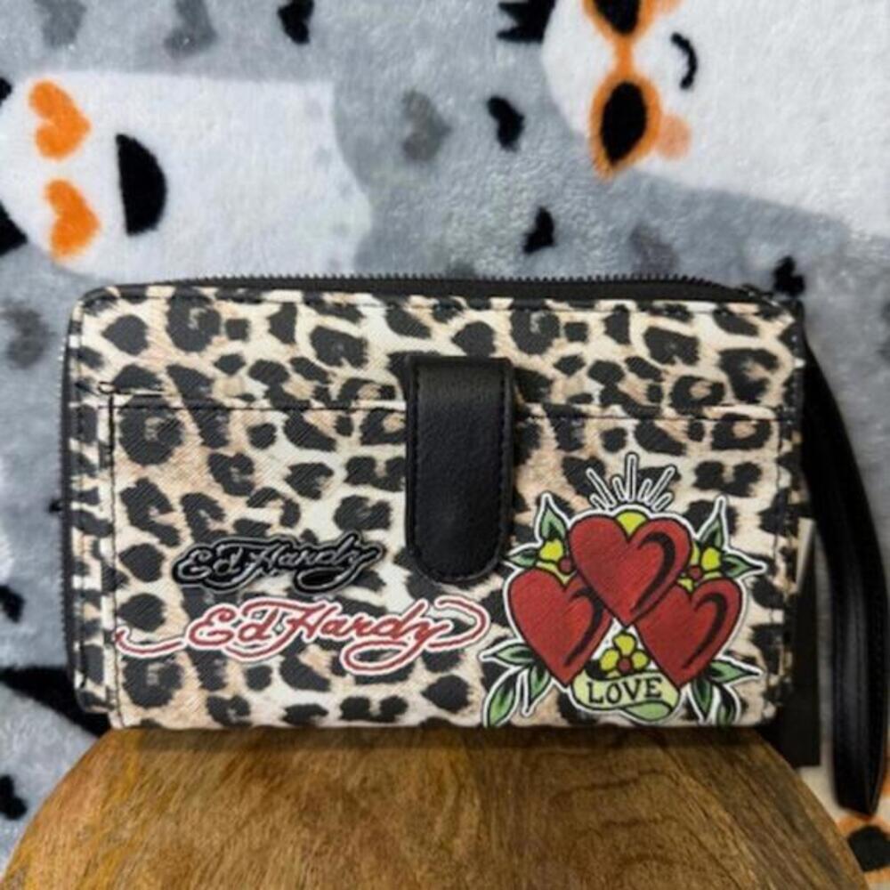 Ed Hardy Leopard Heart Tattoo Zip Wristlet Wallet Love Y2K NWT